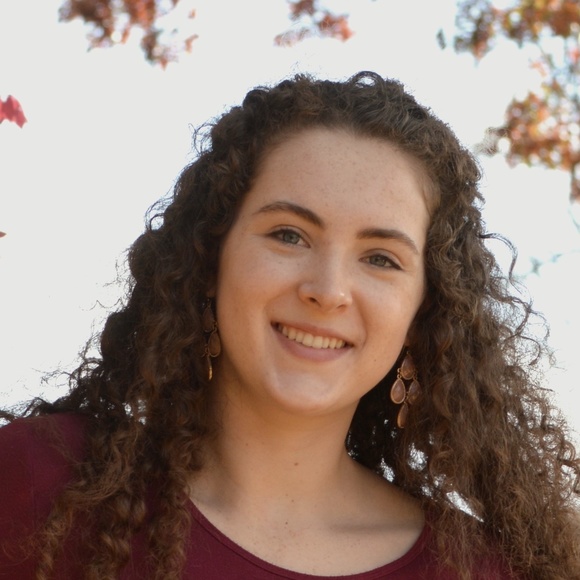 Meet your Posher, Renee - Picture 1 of 1